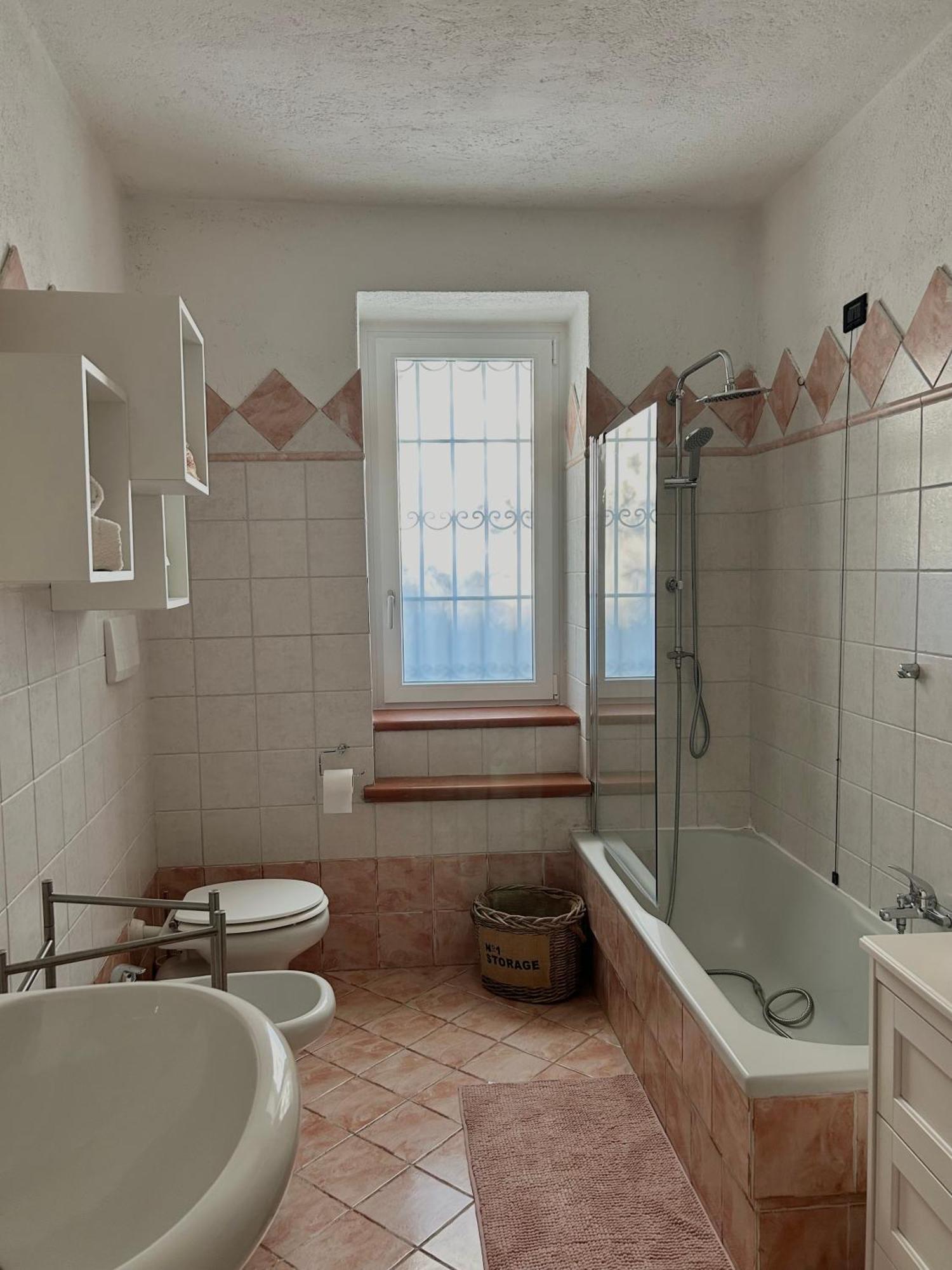 Casa Margot Apartment Garlenda Bagian luar foto