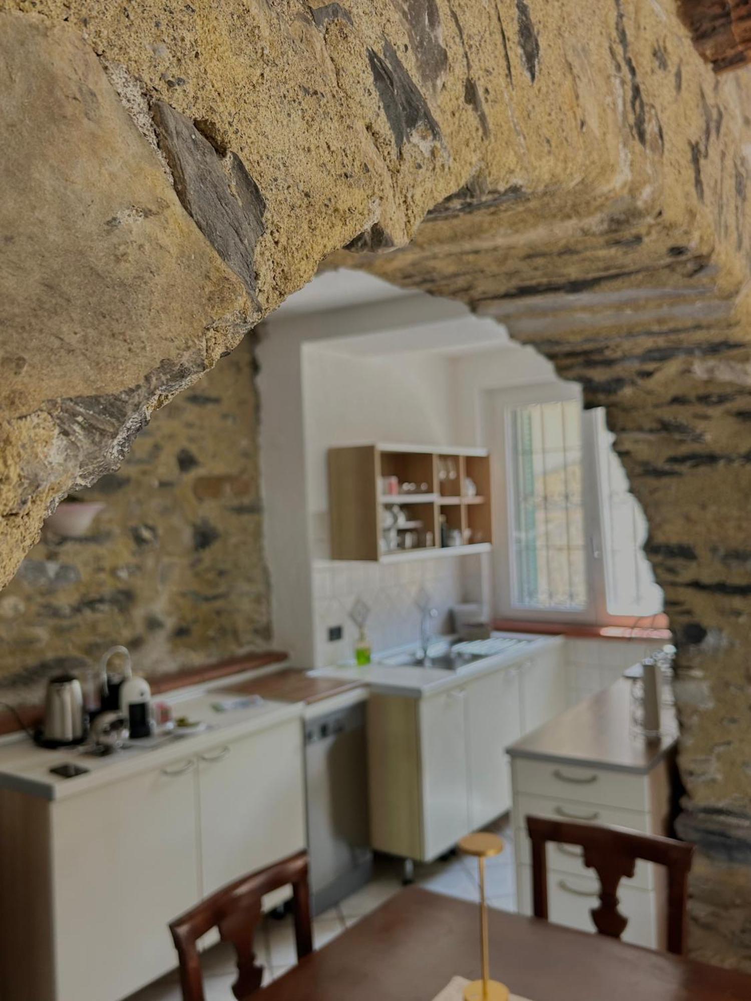 Casa Margot Apartment Garlenda Bagian luar foto